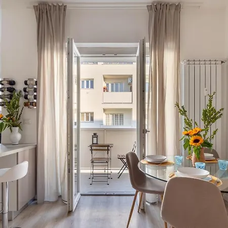 Cozy Appartament 1 Min From New Mm4 Argonne Apartment