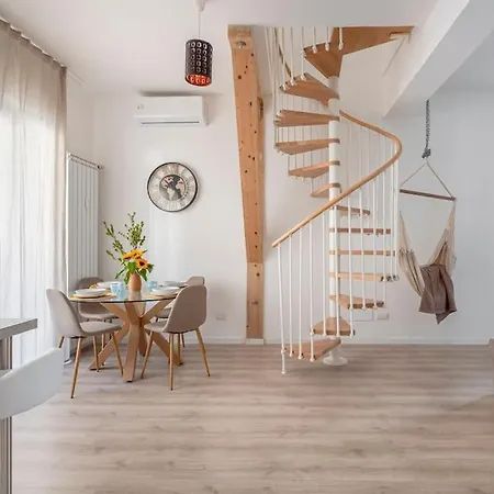 Cozy Appartament 1 Min From New Mm4 Argonne Milan